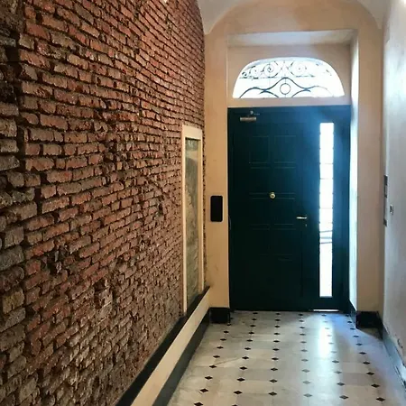Lovely Really Downtown - Free Private Parking Included! - Appartement Genua