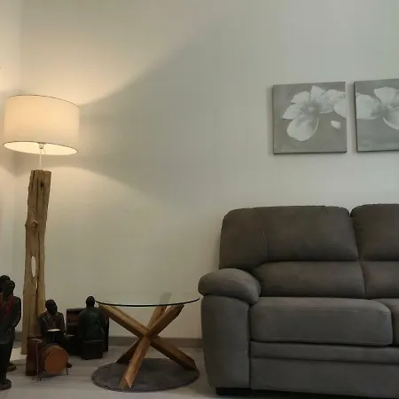 Appartement Lovely Really Downtown - Free Private Parking Included! - Genua